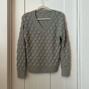 Scalloped knit sweater- like new!